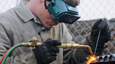 Photo of Сварщик газовой сварки и дистанционное обучение фельдшеру: как выбрать путь без лишних сомнений